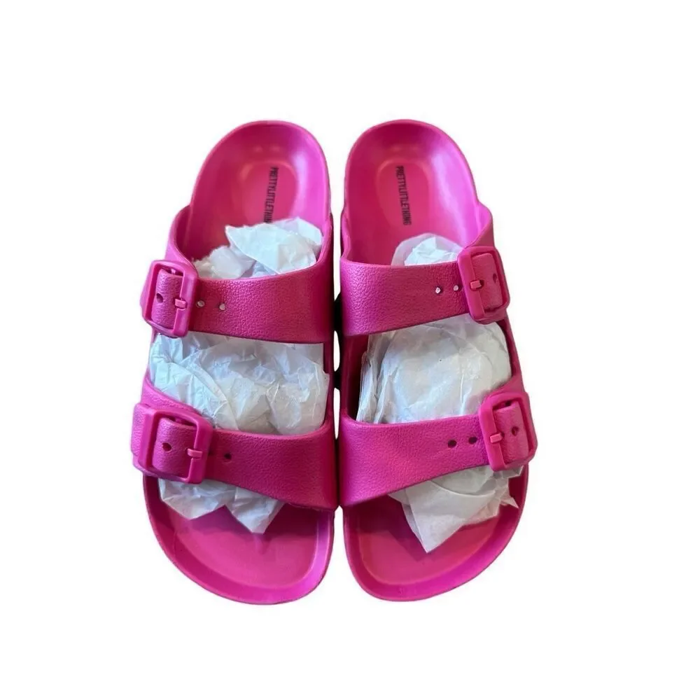 NWT Prettylittlething Rubber Buckle Footbed Sandals Bright Pink Size 7 Wide